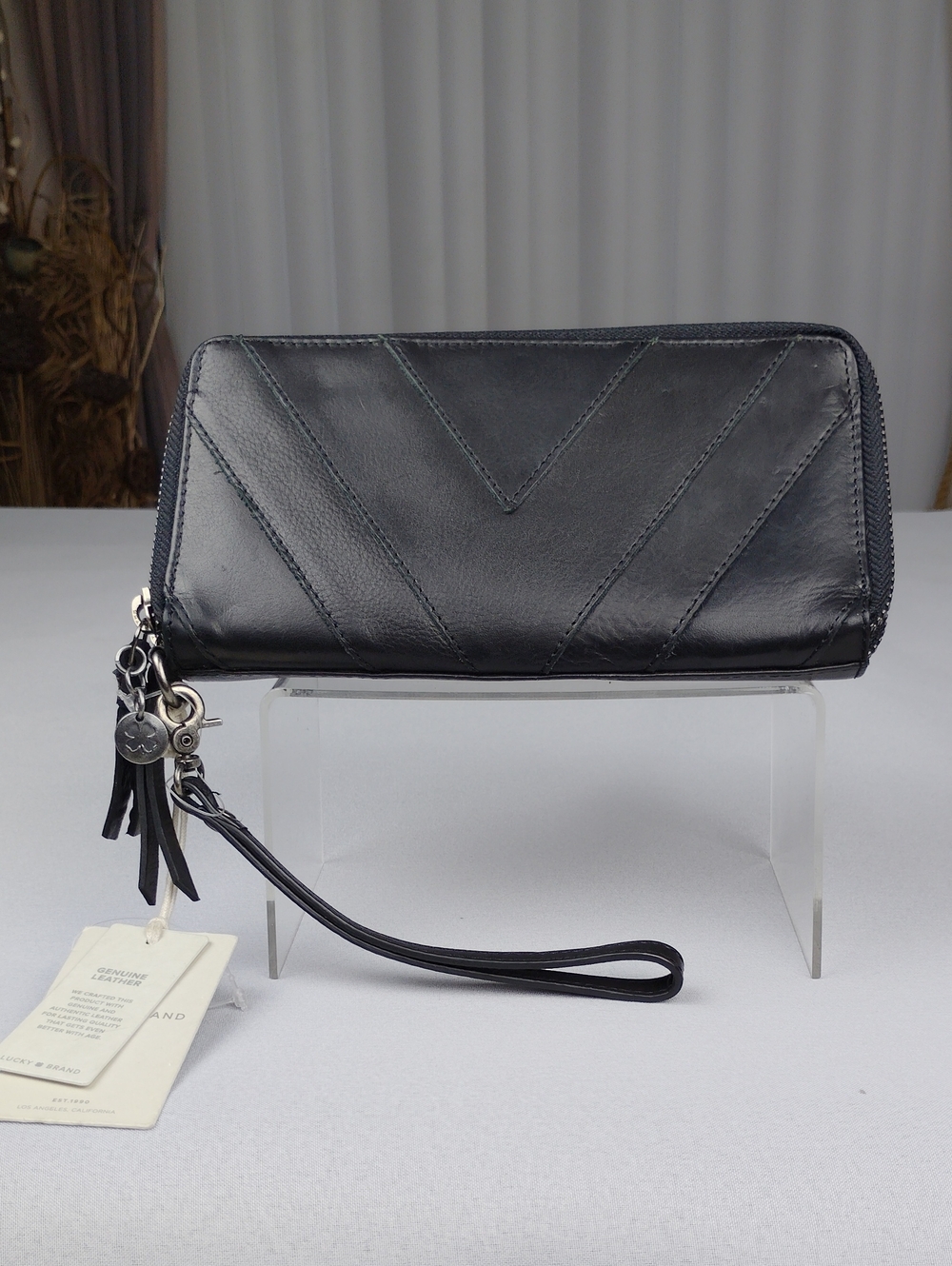 Lucky Brand Black Leather Wristlet Wallet .